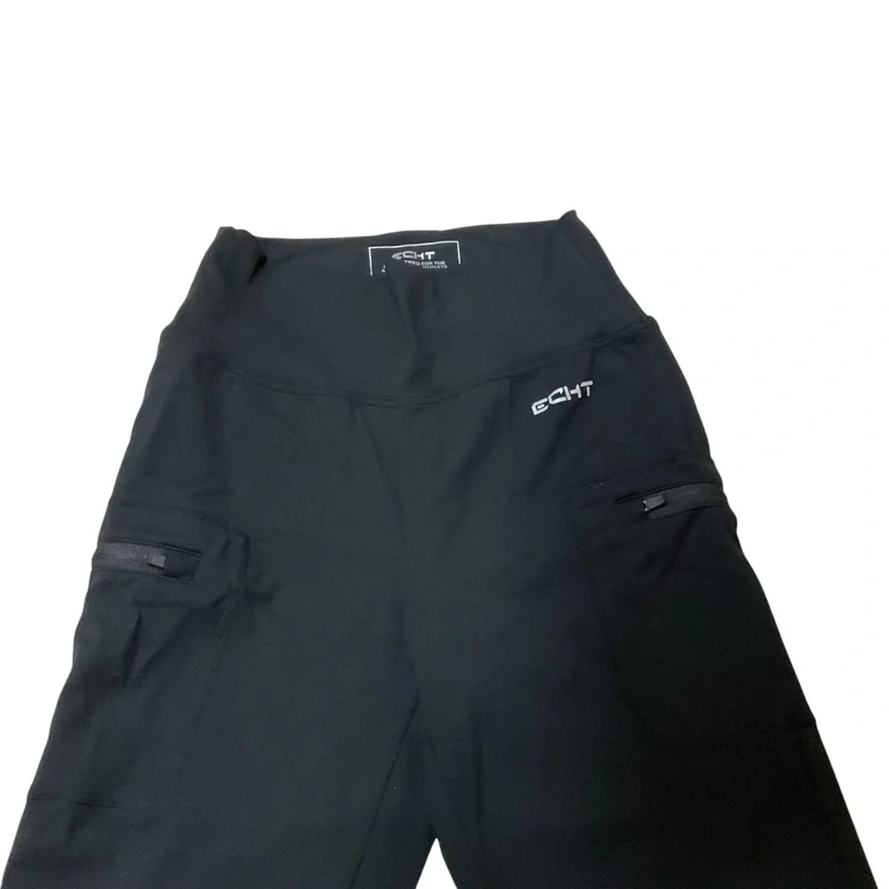 ECHT Women's Size XS Biking Shorts Zippered Pockets Wide Waistband Compression